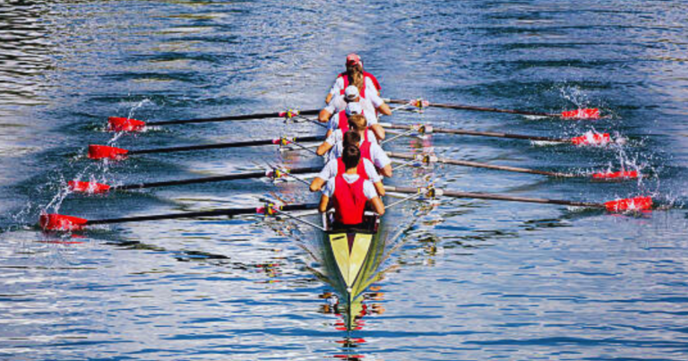 kayaking vs. rowing